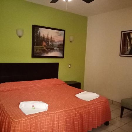 Hotel Real Plaza Ocosingo Buitenkant foto