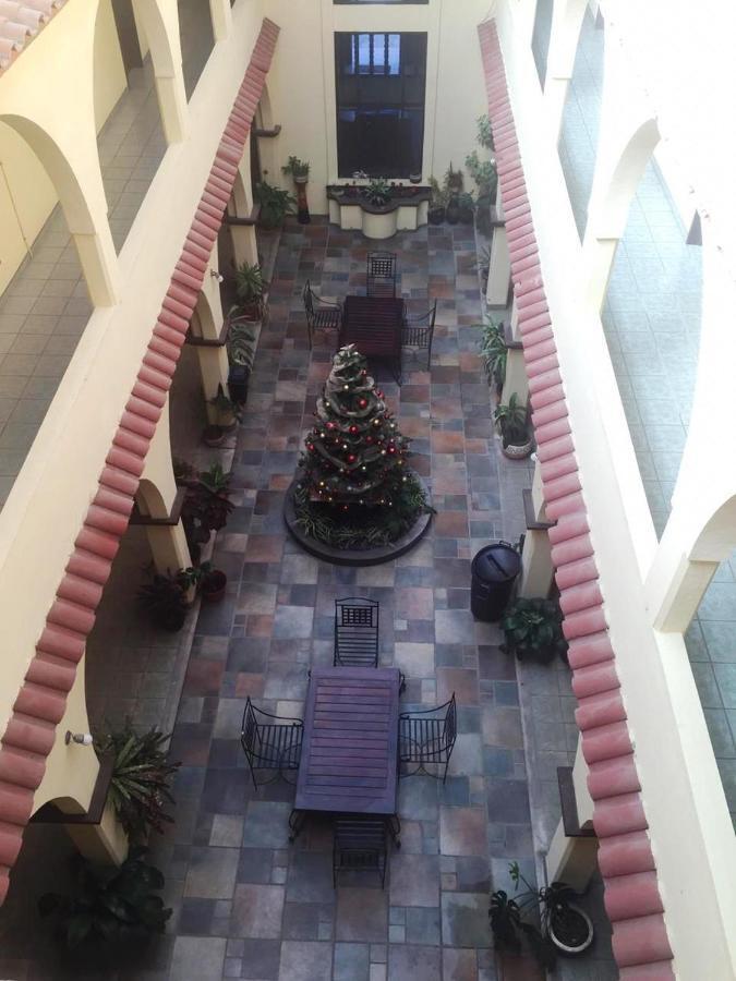 Hotel Real Plaza Ocosingo Buitenkant foto