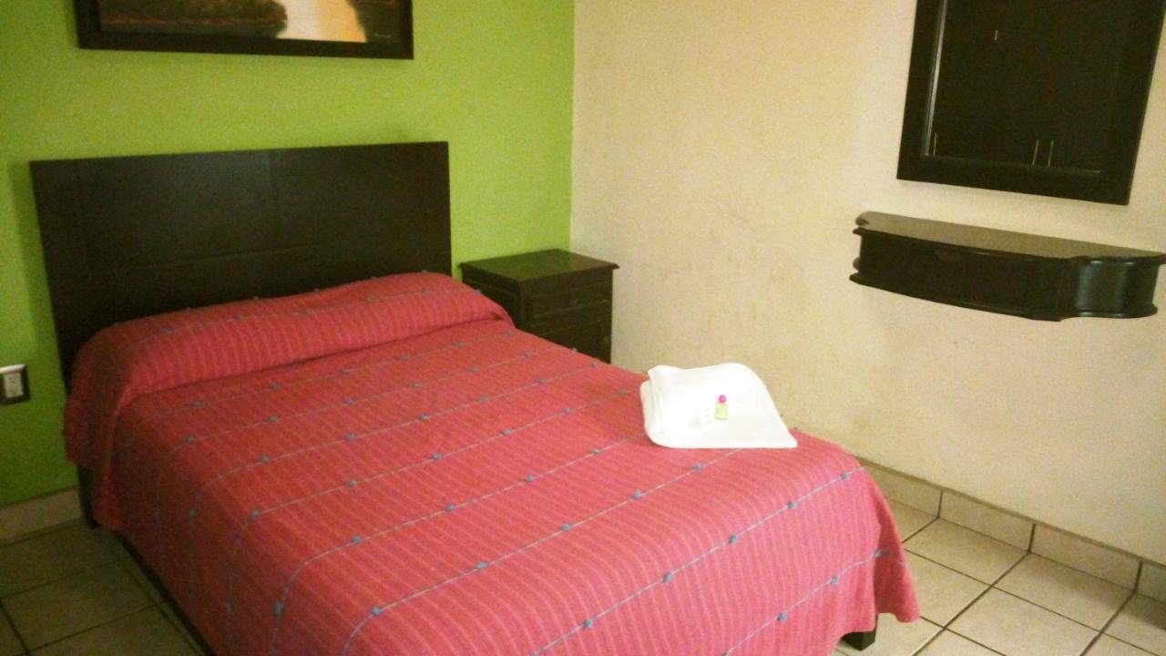 Hotel Real Plaza Ocosingo Buitenkant foto