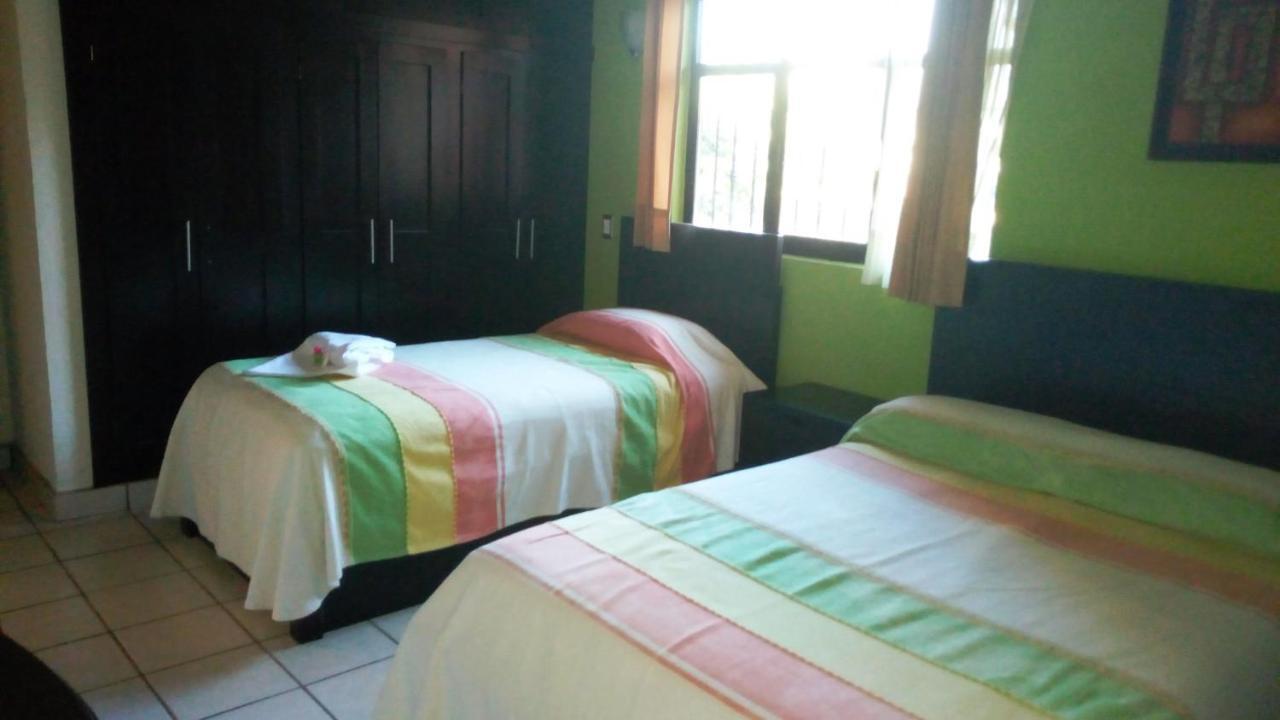 Hotel Real Plaza Ocosingo Buitenkant foto
