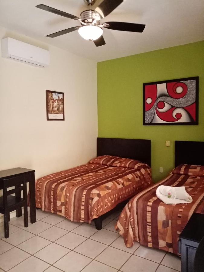 Hotel Real Plaza Ocosingo Buitenkant foto